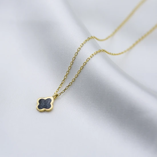 Mother Of Pearl Black Enamel Clover 925 Silver Necklace Mother Of Pearl Black Enamel Clover 925 Silver Necklace