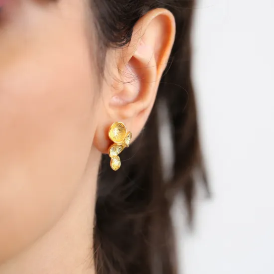 22 Karat Gold Plated Vintage 925 Silver Earrings 22 Karat Gold Plated Vintage 925 Silver Earrings