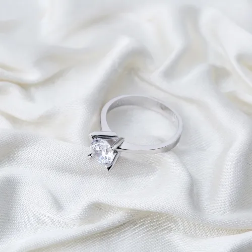 Four Oval Claw Solitaire Engagement 925 Silver Ring