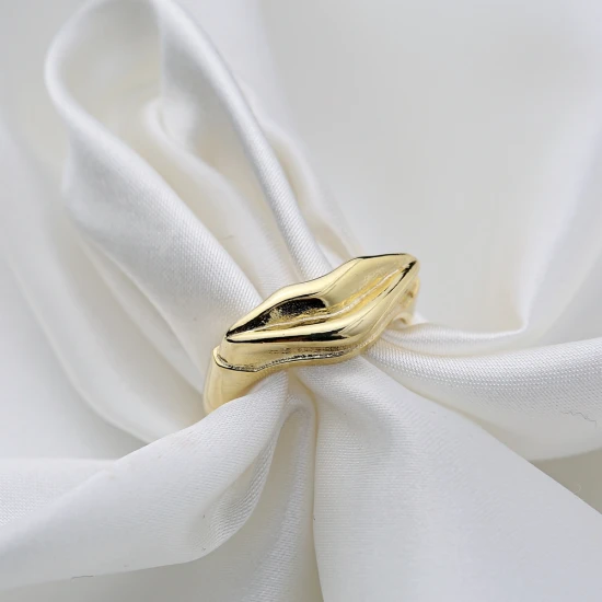Lips Stylish Plain Women Adjustable 925 Silver Ring | 925 Sterling Silver Wholesale | Sade Silver Lips Stylish Plain Women Adjustable 925 Silver Ring - Sade 925 Silver Jewelry