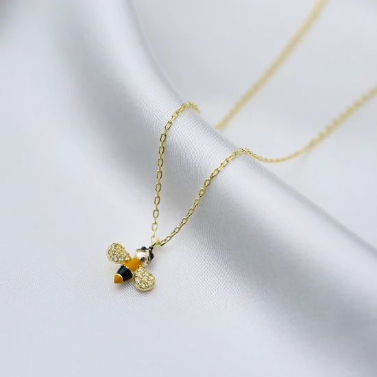Cute Bee Necklace in 925 Sterling Silver - Sade 925 Silver Jewelry