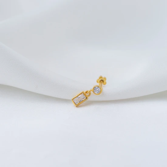 Rectangle Clear CZ Single Piercing 925 Silver Earrings | 925 Sterling Silver Wholesale | Sade Silver Rectangle Clear CZ Single Piercing 925 Silver Earrings - Sade 925 Silver Jewelry