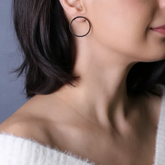 Black Zircon Circle Hollow Stud Earrings Black Zircon Circle Hollow Stud Earrings