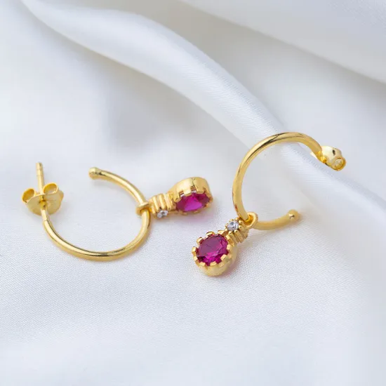 Round Design Ruby Stone Stud Earrings Round Design Ruby Stone Stud Earrings