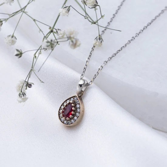 Pear Shape Emerald CZ Sterling Silver Pendant | 925 Sterling Silver Wholesale | Sade Silver Pear Shape Emerald CZ Sterling Silver Pendant - Sade 925 Silver Jewelry