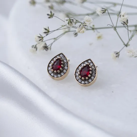Pear Shape Garnet CZ 925 Sterling Silver Earrings Pear Shape Garnet CZ 925 Sterling Silver Earrings