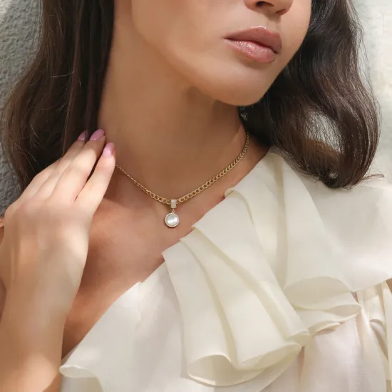 Mother Of Pearl CZ Round Shape Sterling Silver Necklace Mother Of Pearl CZ Round Shape Sterling Silver Necklace