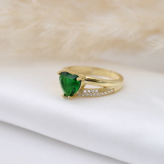 Emerald CZ Heart Cluster 925 Sterling Silver Ring Emerald CZ Heart Cluster 925 Sterling Silver Ring