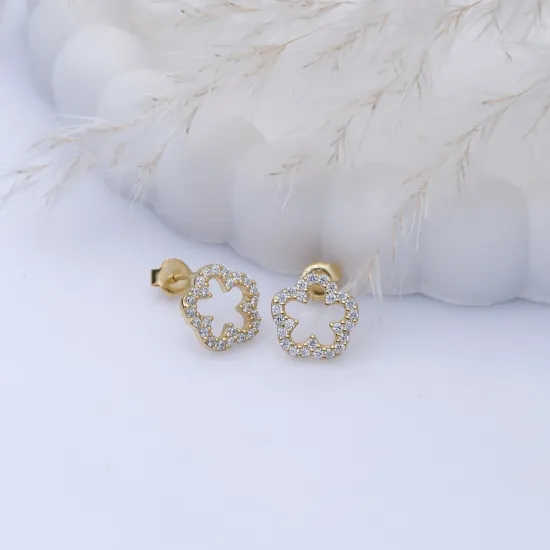 Hollow Flower CZ Design 925 Stud Earrings Hollow Flower CZ Design 925 Stud Earrings