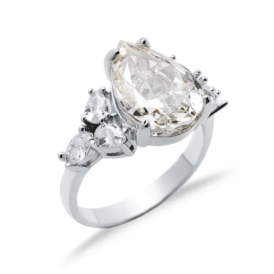 Off White CZ Stone Pear Drop Design Cluster Zircon Ring Off White CZ Stone Pear Drop Design Cluster Zircon Ring
