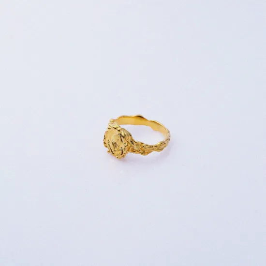22 Karat Gold Plated Popular Style Vintage Silver Ring 22 Karat Gold Plated Popular Style Vintage Silver Ring
