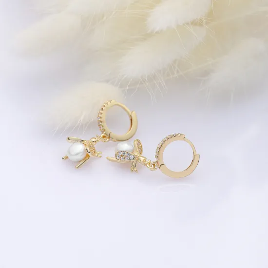Bee Pearl CZ Dangle 925 Sterling Silver Earrings | 925 Sterling Silver Wholesale | Sade Silver Bee Pearl CZ Dangle 925 Sterling Silver Earrings - Sade 925 Silver Jewelry
