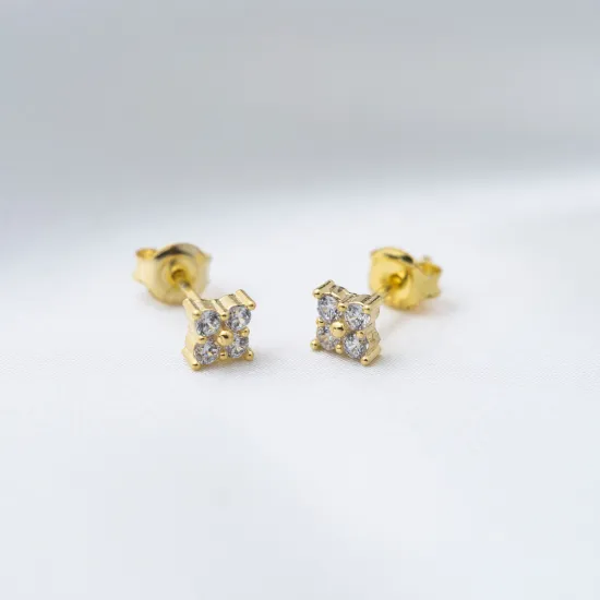 CZ Flower Earrings in 925 Sterling Silver CZ Flower Earrings in 925 Sterling Silver