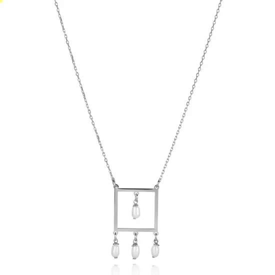 Plain Square Pearl Design Charm Necklace Plain Square Pearl Design Charm Necklace